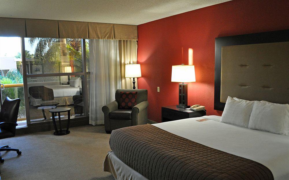 Sawgrass Grand Hotel And Suites Sports Complex Sunrise Εξωτερικό φωτογραφία